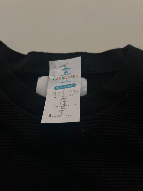 Producto - Buzo negro texturado Zara - 4