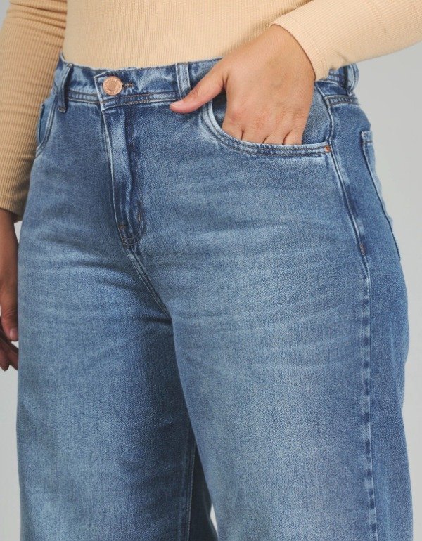 Producto - JEAN WIDECROP al 54 - 3