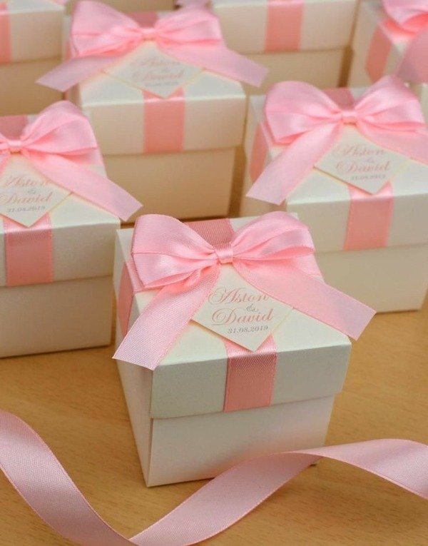 Producto - Cajas de regalo con moño x 25 unidades