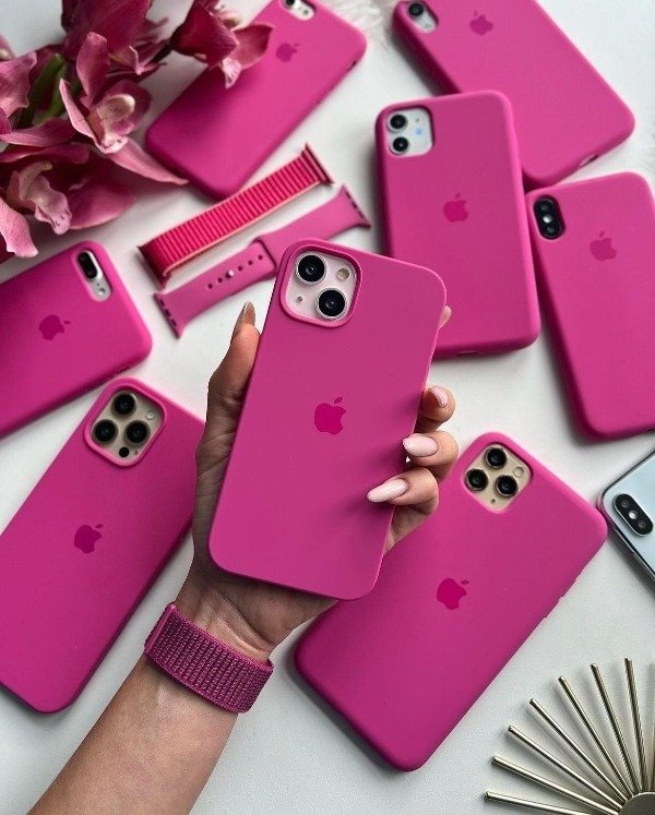 Producto - Silicone case MAGENTA iPhone 15 Pro