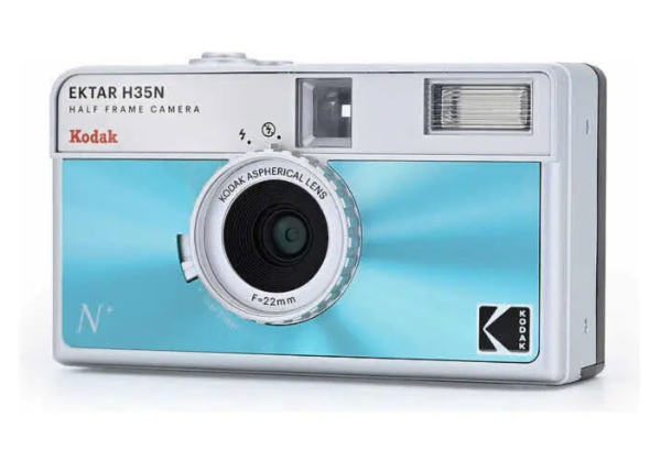 Producto - Kodak H35N Medio cuadro 35mm INCLUYE ROLLO FUJI 200 - 1