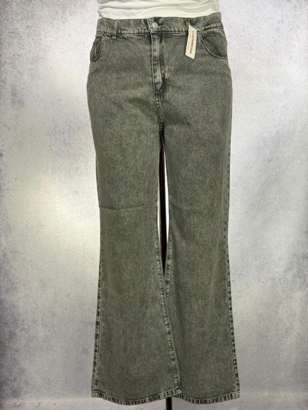 Producto - JEAN WIDE LEG GRIS RIGIDO