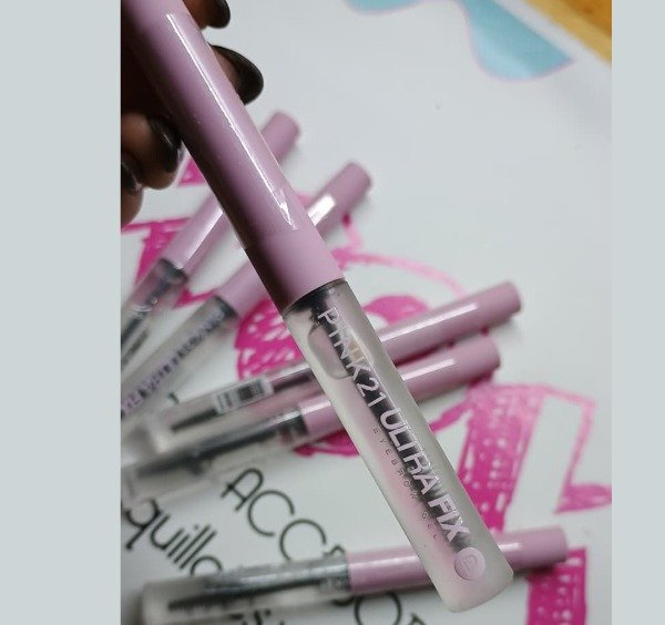 Producto - GEL FIJADOR DE CEJAS ULTRA FIX PINK 21 - 2