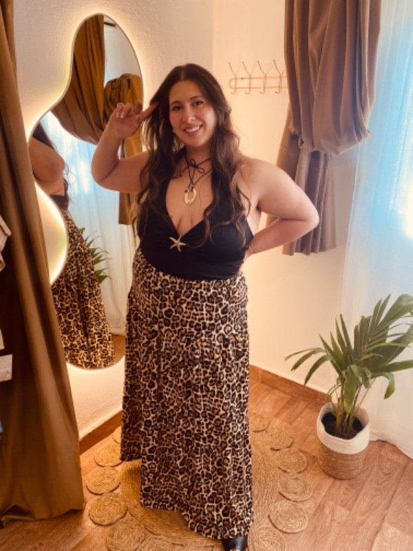 Producto - Pollera Santorini