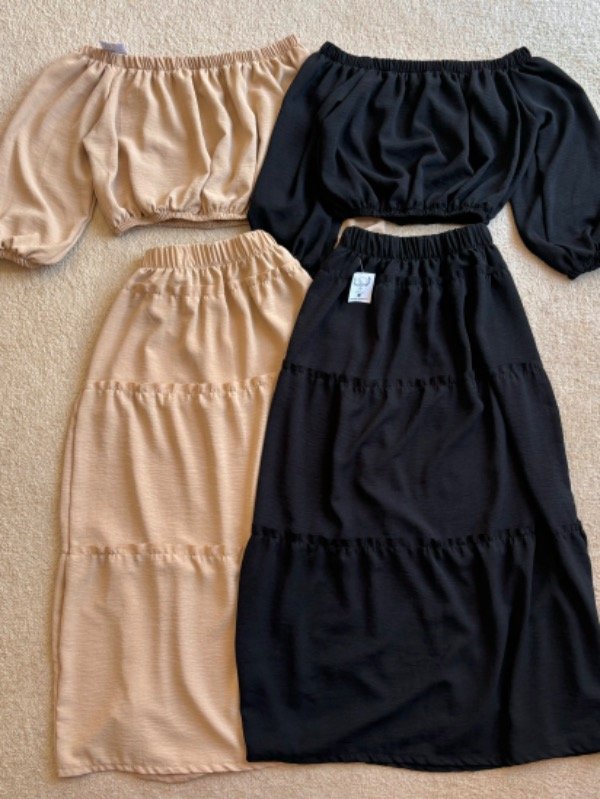 Producto - Conjunto falda con blusa