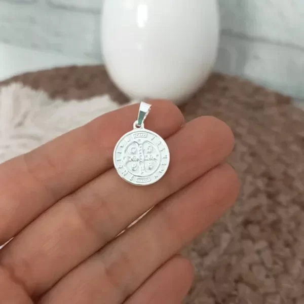 Producto - DIJE SAN BENITO 1,5 cod 2