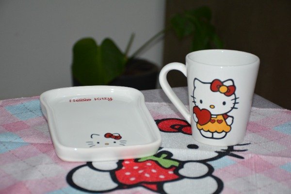 Producto - SET HELLO KITTY [Línea blanca] 0