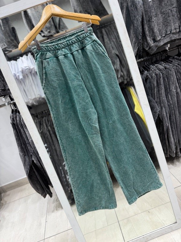 Pantalón Palazzo batik verde