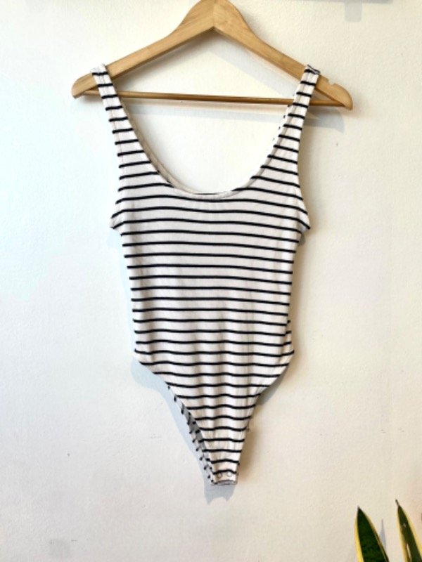 Producto - Body rayado Zara talle S
