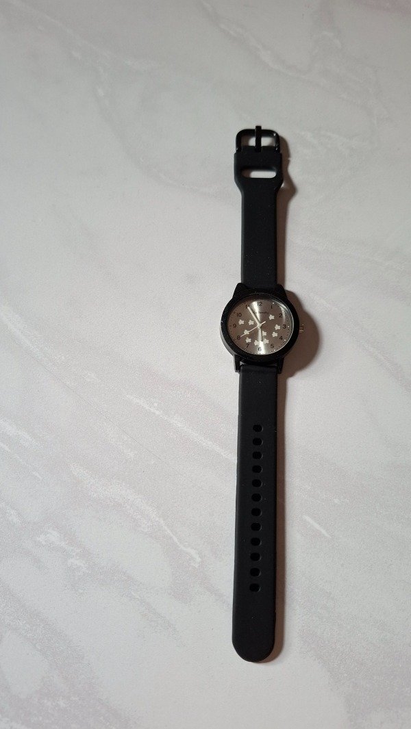 Producto - Reloj gatito negro