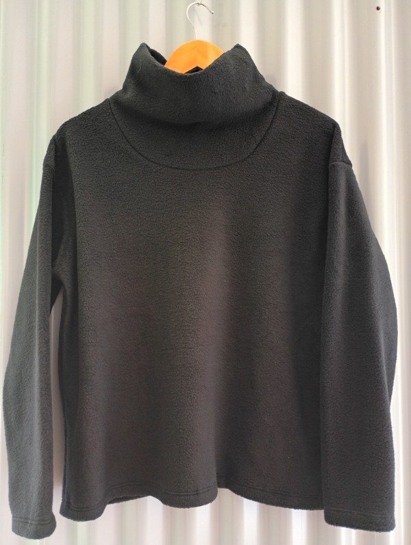 Producto - Buzo micropolar negro