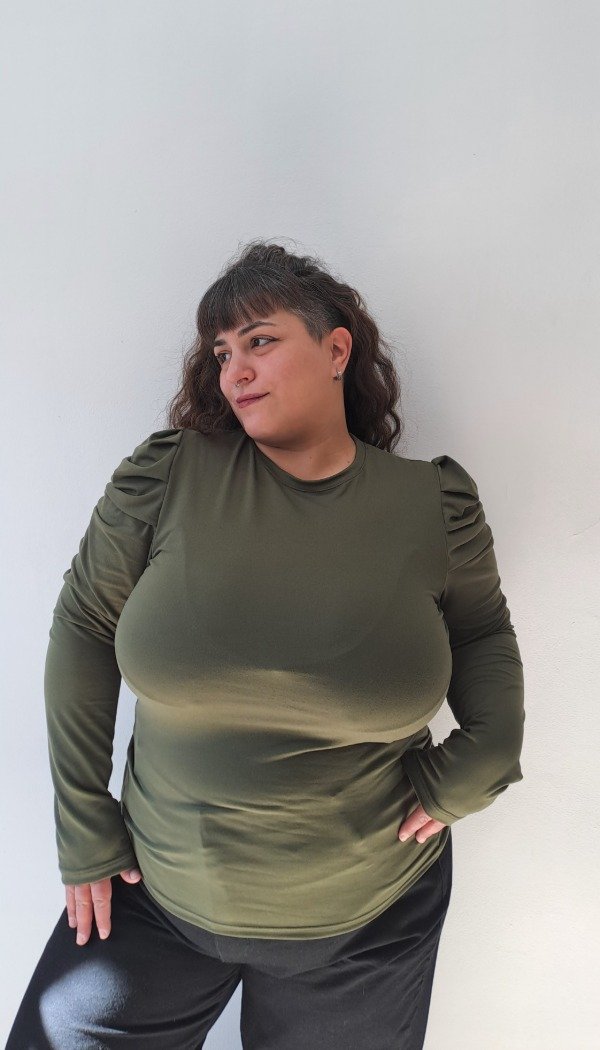 Producto - Remera VESTA