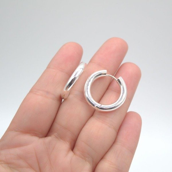 Producto - ARGOLLA DE ACERO BLANCO INFLADA cod 2437