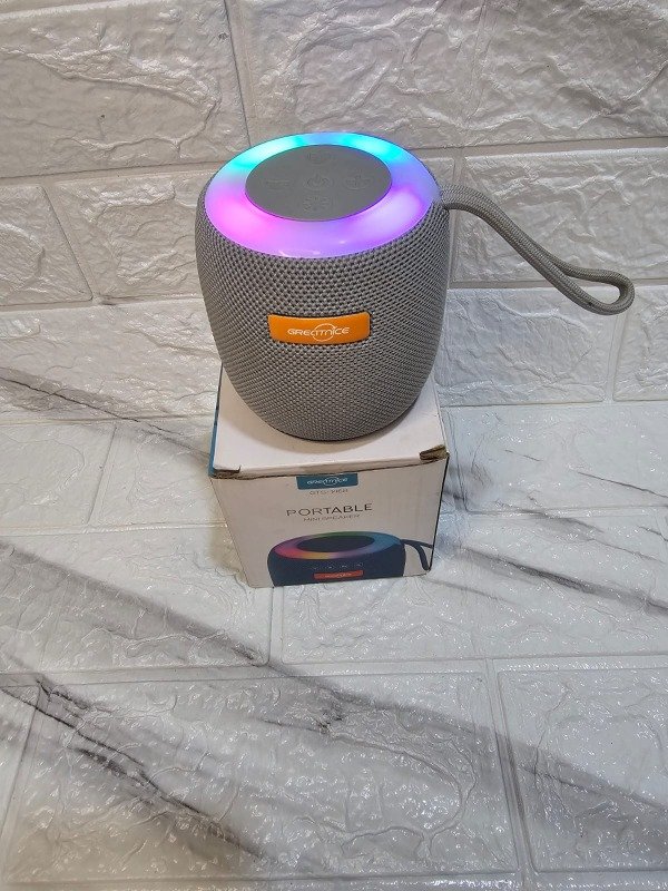 Producto - Parlante Bluetooth GTS-1468