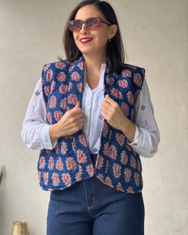 Producto - Chaleco Hindi Azul con Tomate M a XL