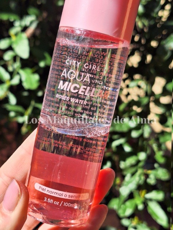Producto - Agua Desmaquillante con agua de rosas City Girl