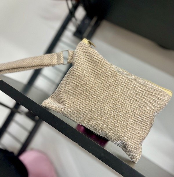 Producto - Sobre brilloso dorado