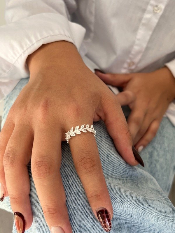 Producto - Anillo laurel cubic