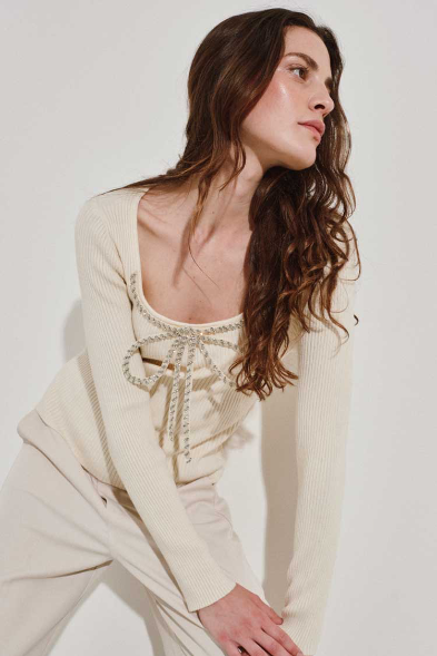 Producto - Sweater Portugal Manteca