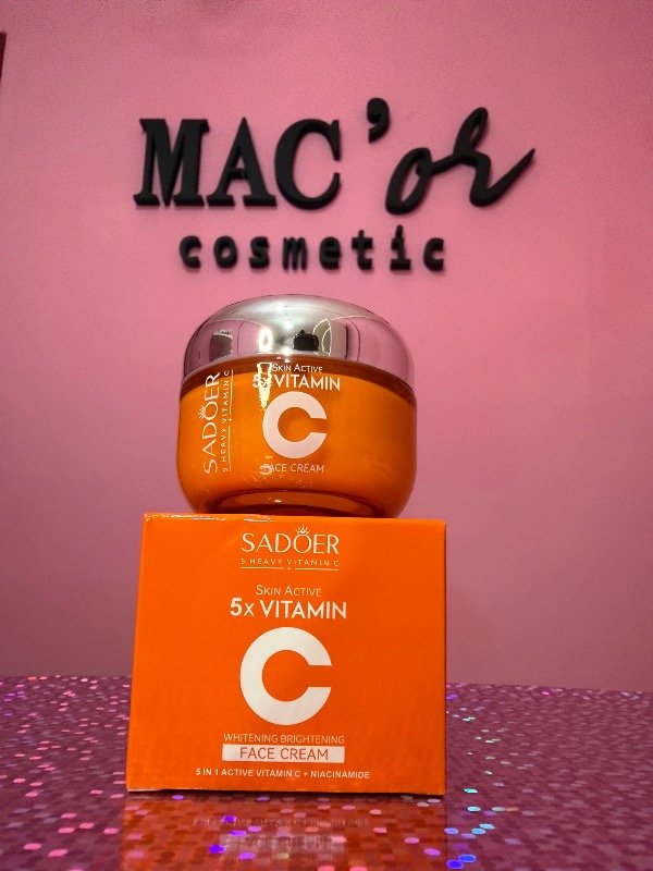Producto - Crema facial 5 en 1 Sadoer