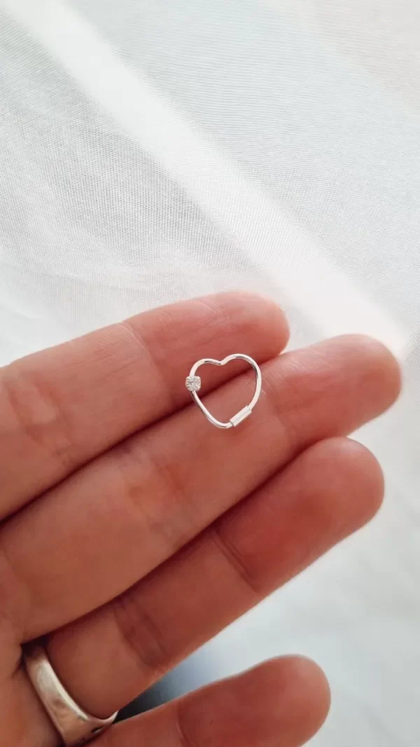 Producto - Piercing corazon con cubic blanco