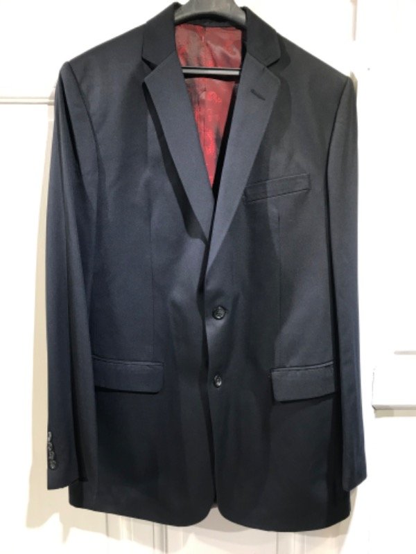 Producto - Saco HAMEA azul oscuro Nuevo Con etiqueta Talle 50- PRECIO: 80X