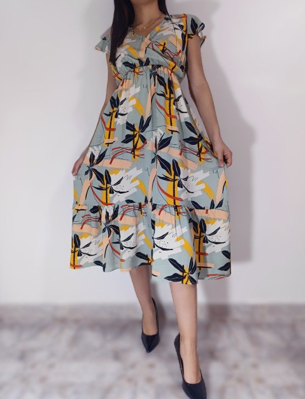 Producto - Vestido Solange (fondo verde aqua)