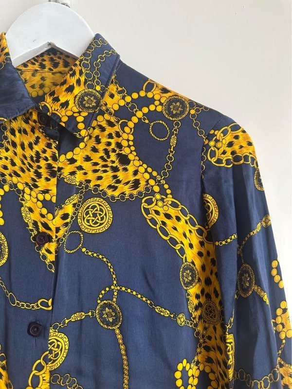 Producto - Camisa de raso vintage Talle M