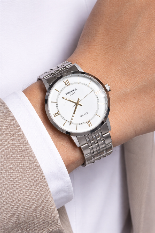 Producto - Reloj de HOMBRE fondo blanco - 0