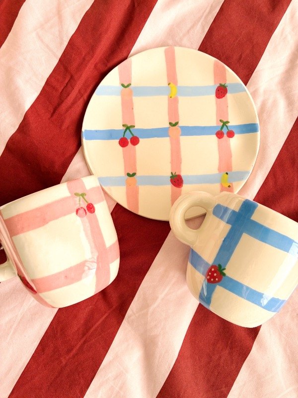 Producto - Set 4 tazas + plato 17 cm - 1