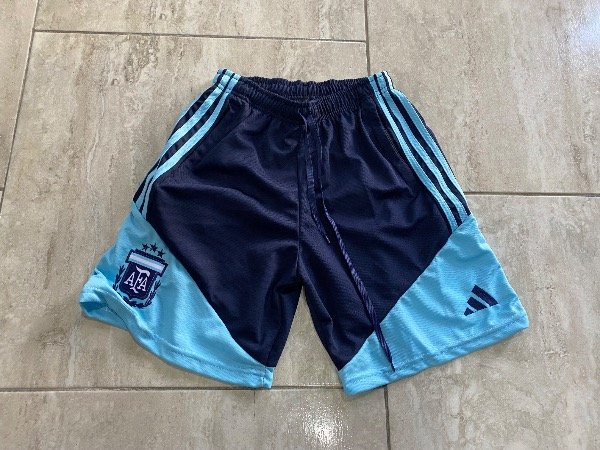 Producto - Short con bolsillo argentina azul