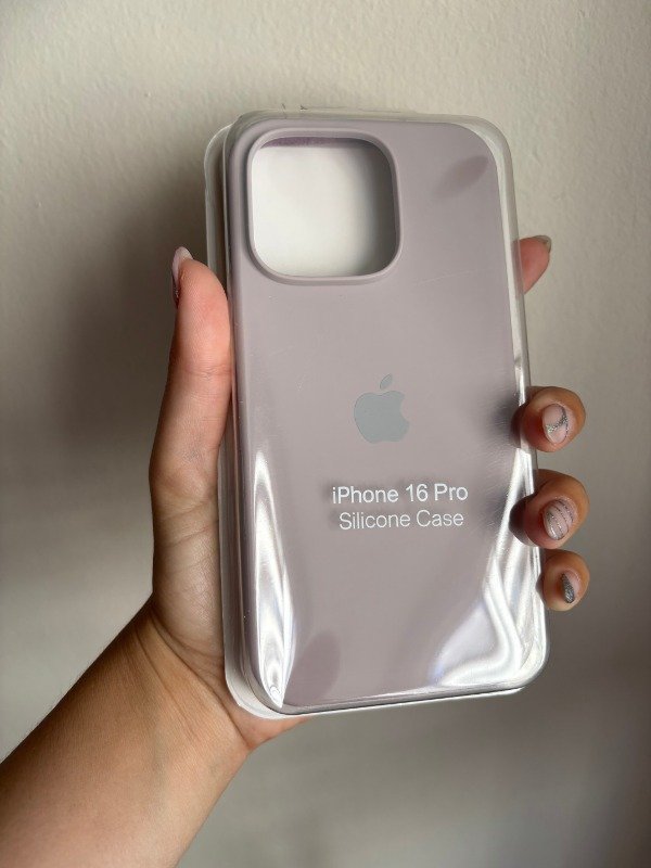 Producto - Silicone Case Lavanda Iphone 16 Pro