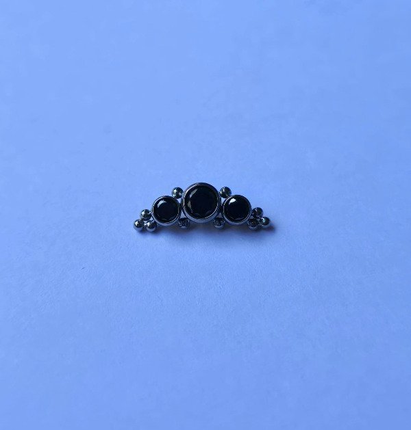 Producto - Top 3 cristales y filigranas negro