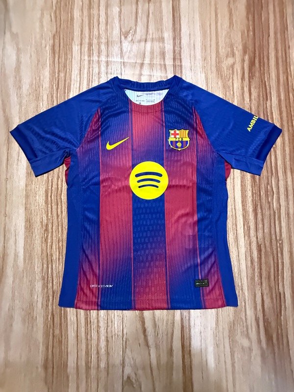 Producto - Barcelona titular versión jugador 25/26