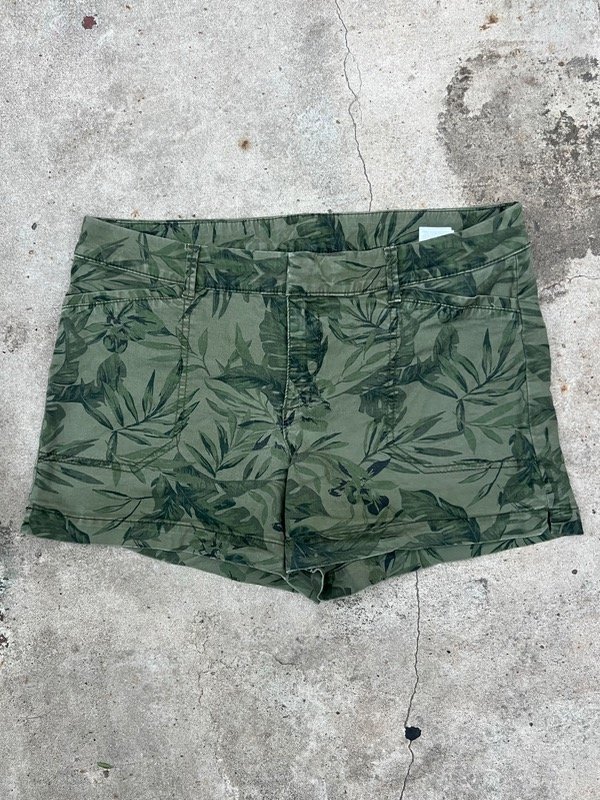 Producto - Short Camuflado Old Navy - T 40/42