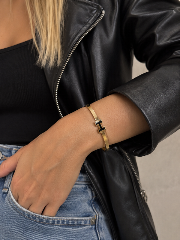 Producto - Pulsera acero dorado 011