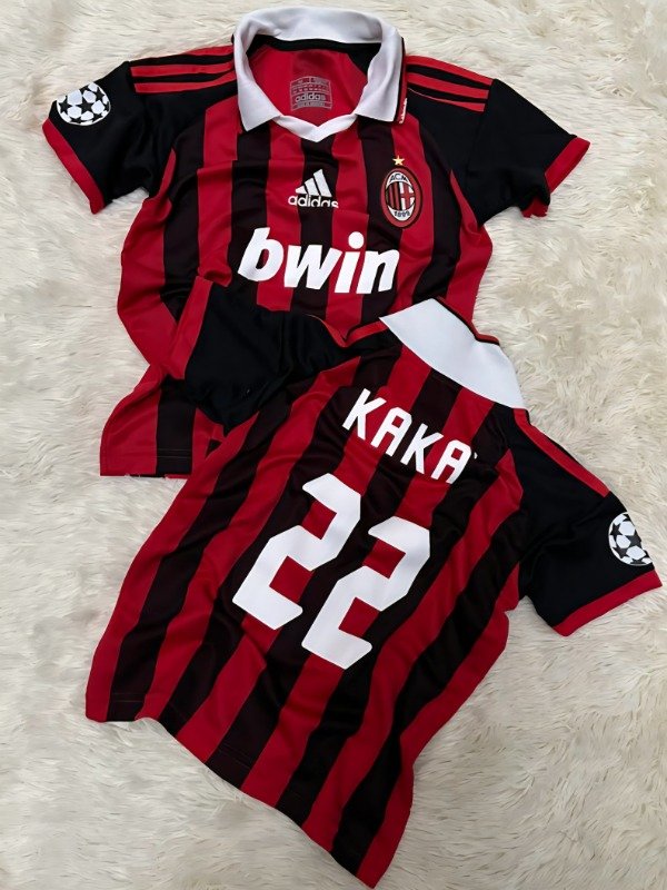 Producto - Camiseta Milan Retro Kaká Niño