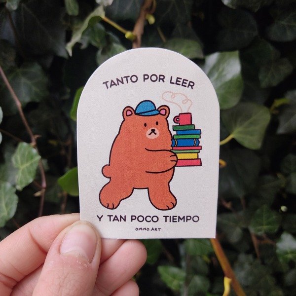 Producto - Sticker Oso Lector II