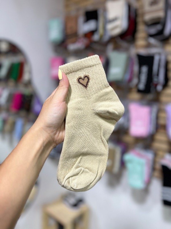 Producto - SOQUETES BEIGE CORAZÓN
