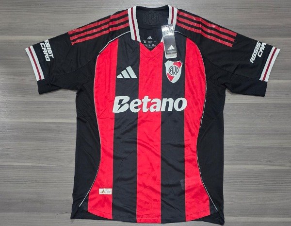 Producto - RIVER SUPLENTE 2026 VERSION JUGADOR TALLE XL
