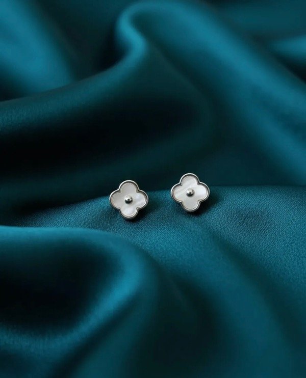 Producto - Aros Van Cleef Nácar