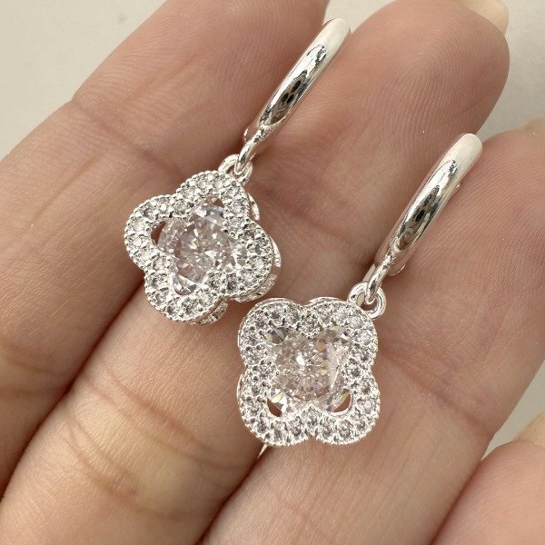Producto - Aros Acero Blanco Premium Van Cleef Cubic White