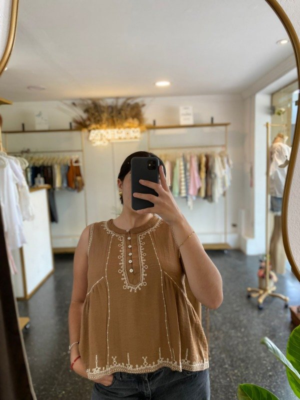 Producto - Musculosa Chao.