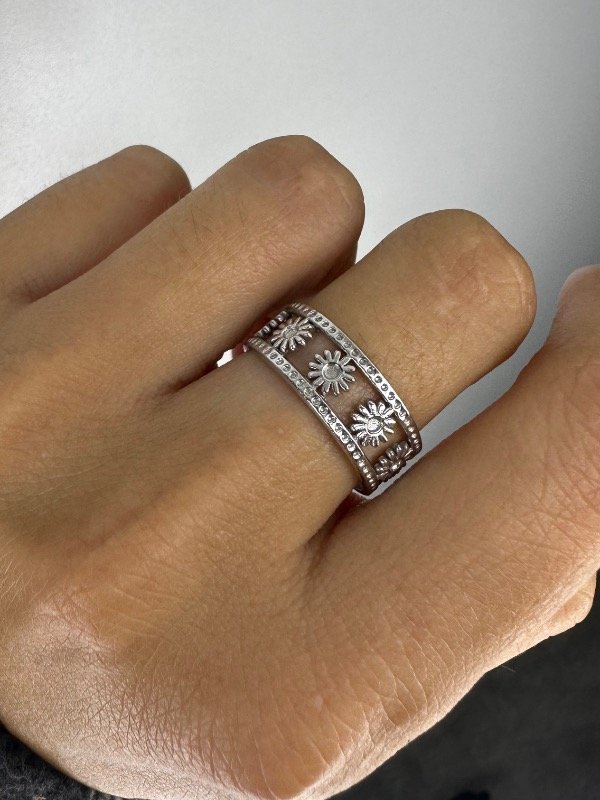 Producto - Anillo florcitas aq