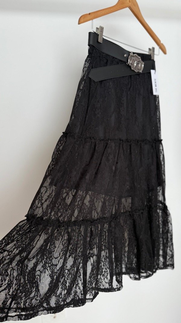 Producto - Falda encaje larga forrada