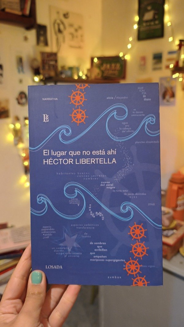 Producto - El lugar que no está ahí - Héctor Libertella