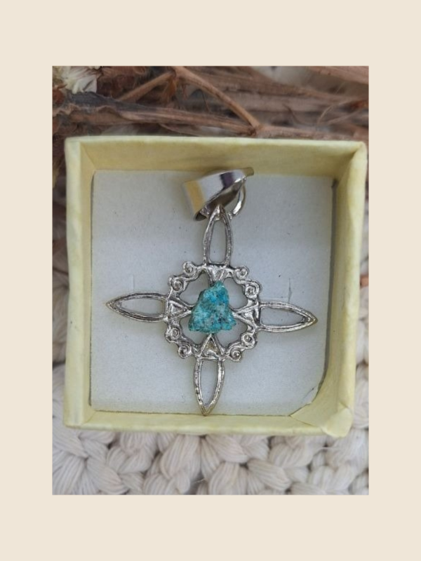 Producto - Nudo de bruja  "Aguamarina"