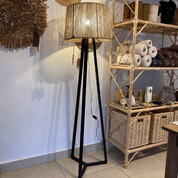 Producto - LAMPARA PIE