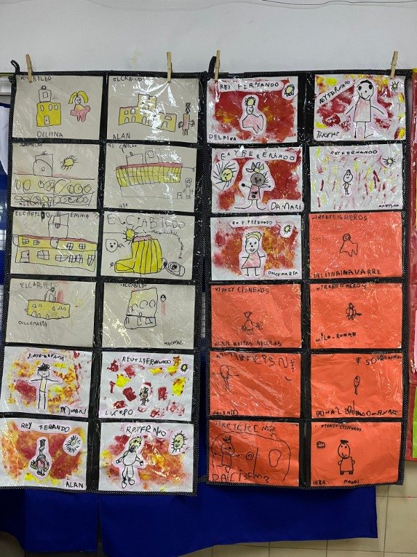 Producto - Panel exhibidor x24 A4