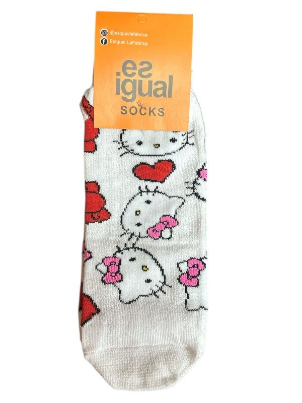 Producto - MEDIAS SOQUETE CON ANTIDESLIZANTE HELLO KITTY  2 33 AL 40